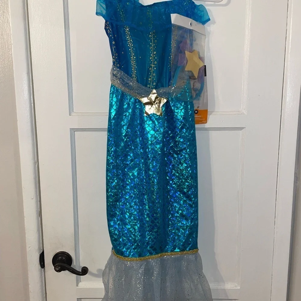Girl mermaid play costume -medium